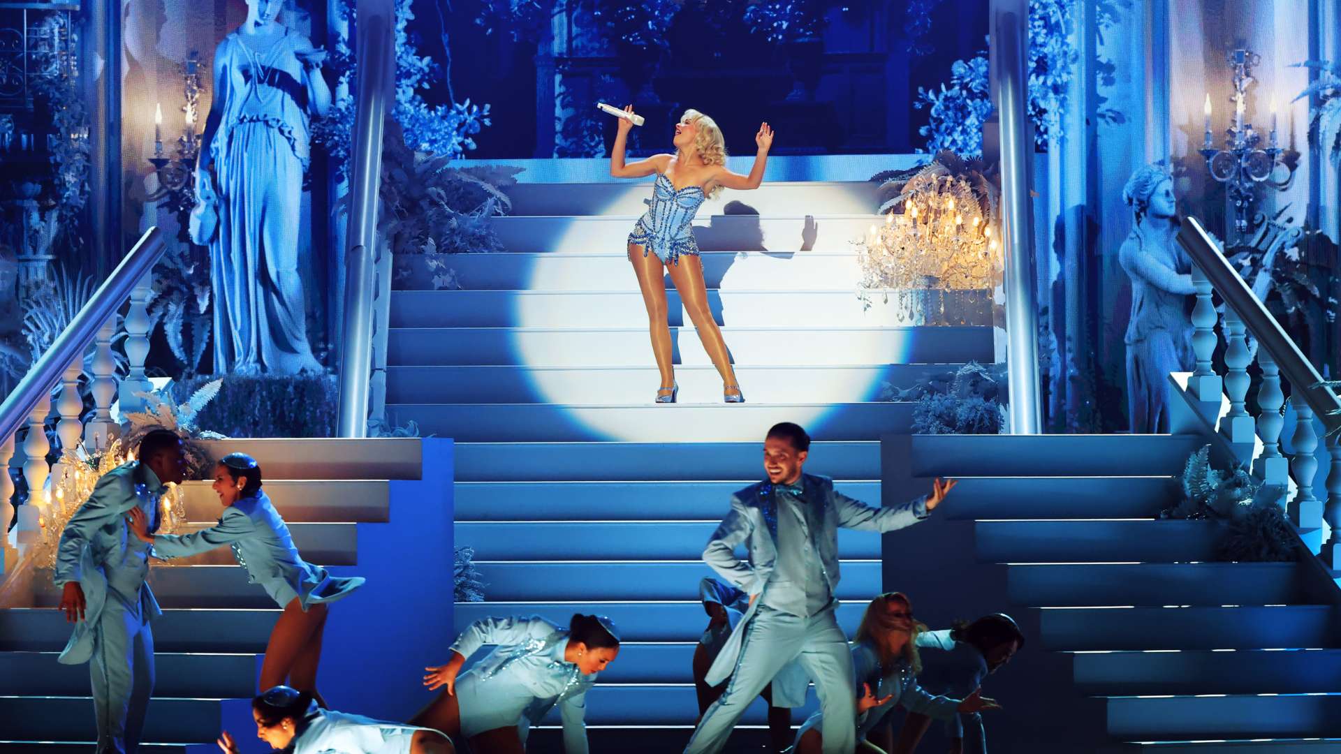 出应有的水 出应有的水